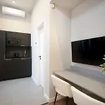 S7 - Sip Downtown Hideaway - Location By Bqa Budapest