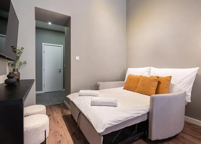 Апартаменты S7 - Sip Downtown Hideaway - Location By Bqa