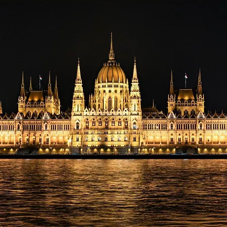 S7 - Sip Downtown Hideaway - Location By Bqa Apartment Budapest